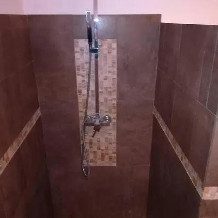 别墅 Hautes Rives Avec Piscine Vue Pour 12 Personnes 比斯卡罗斯